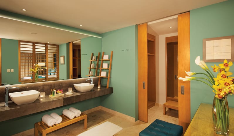 DREAMS PLAYA MUJERES PREFERRED CLUB  MASTER SUITE OCEAN VIEW WASHROOM